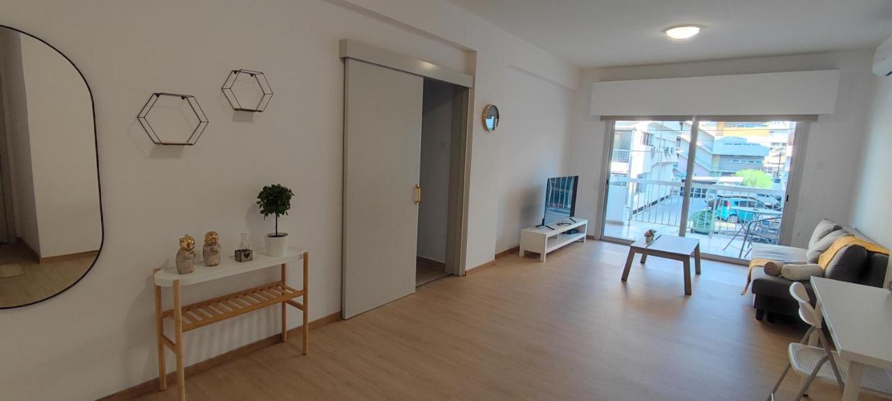 Mimosa Flat City Cente 2Bdr 尼科西亚 外观 照片